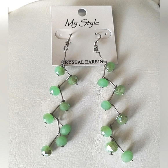 New Beaded Zig Zag Dangle Earrings - Picture 8 of 16